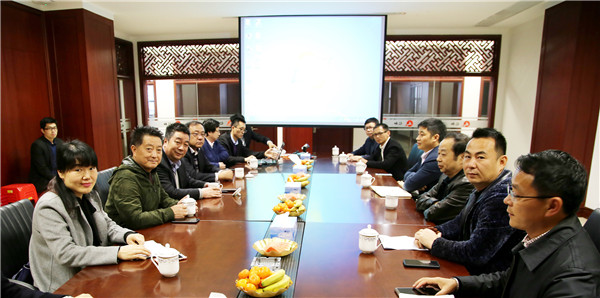 1522031950122064677.jpg 楊文龍董事長會見中國發(fā)酵工程研究院院長一行 (1).jpg